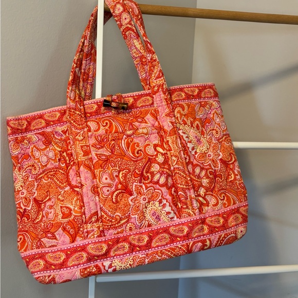 Vera Bradley Vibrant Pink Paisley Tote Bag - Picture 4 of 16